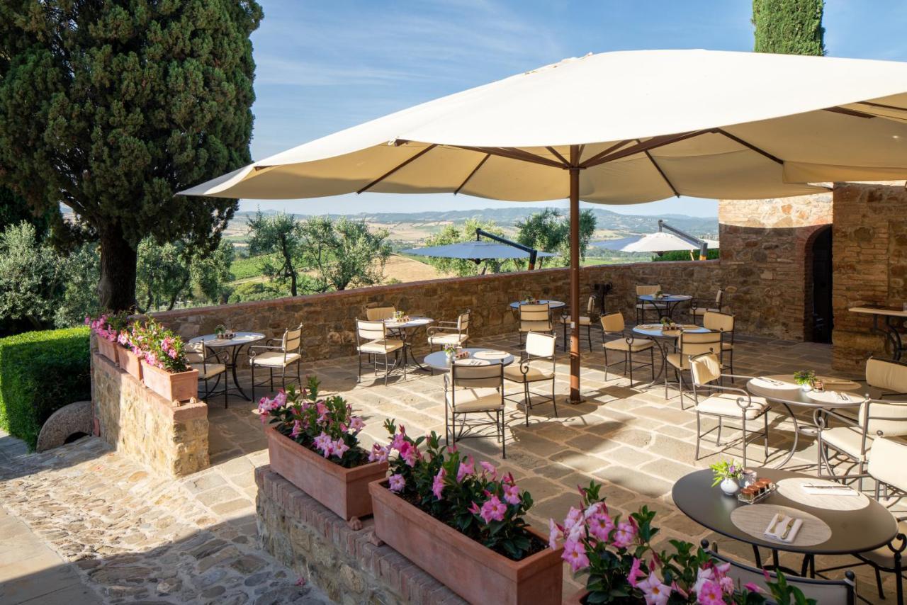 Castello Banfi - Il Borgo - Relais Et Chateaux Poggio alle Mura Экстерьер фото