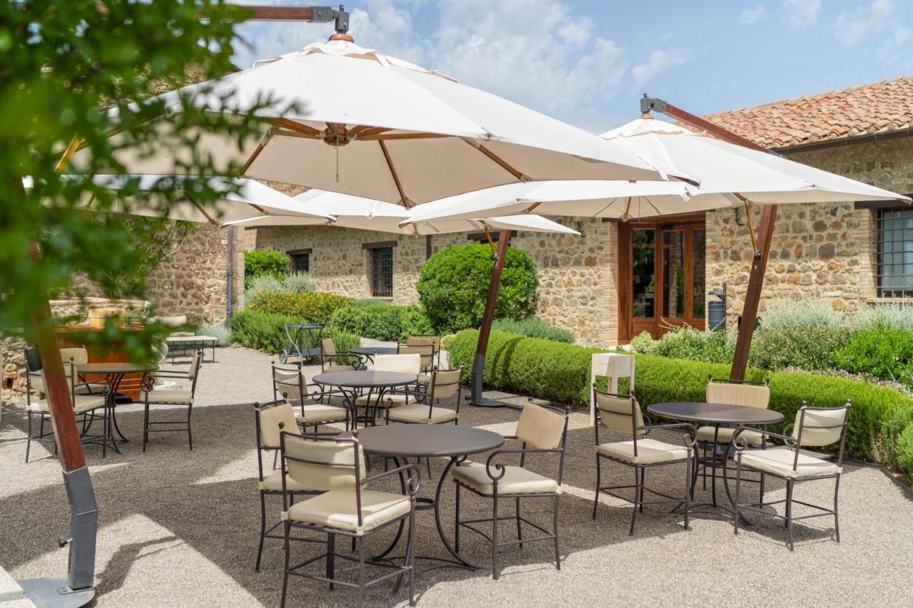 Castello Banfi - Il Borgo - Relais Et Chateaux Poggio alle Mura Экстерьер фото