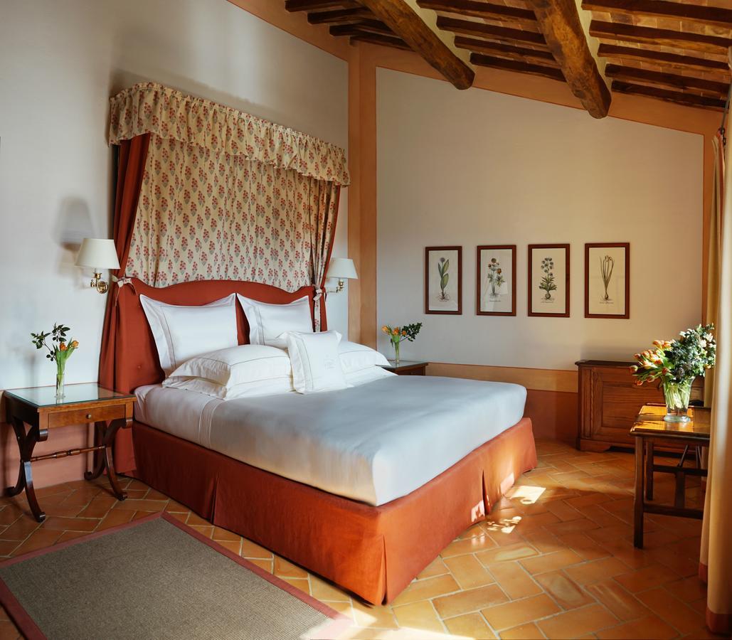 Castello Banfi - Il Borgo - Relais Et Chateaux Poggio alle Mura Экстерьер фото